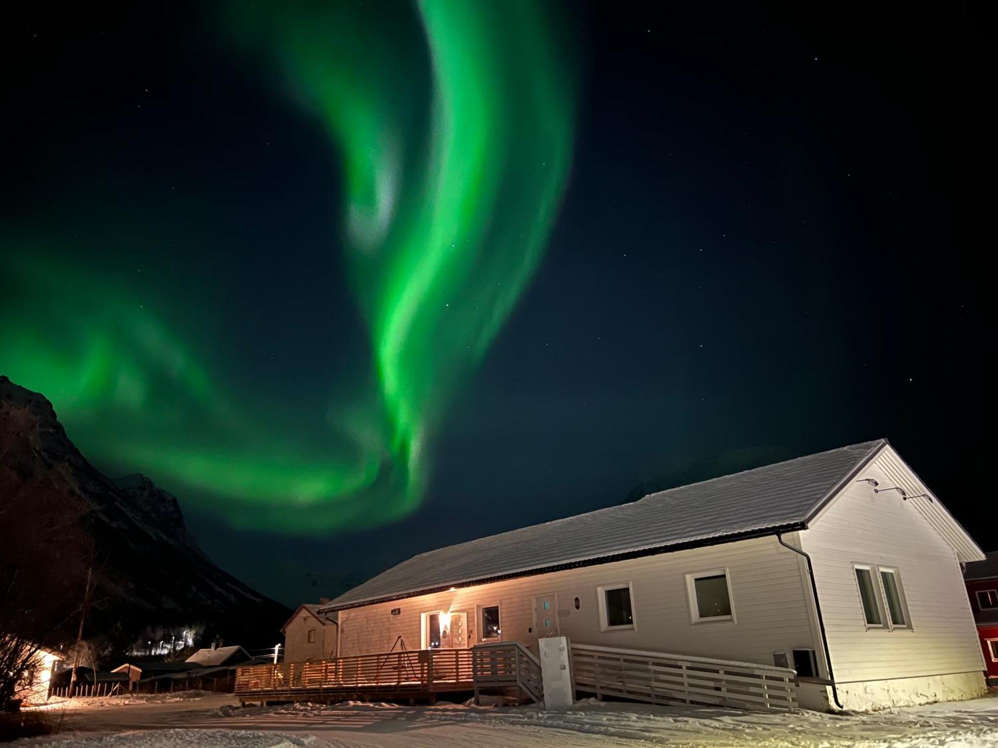 Alpan Apartments, Lyngenfjord Olderdalen Екстериор снимка
