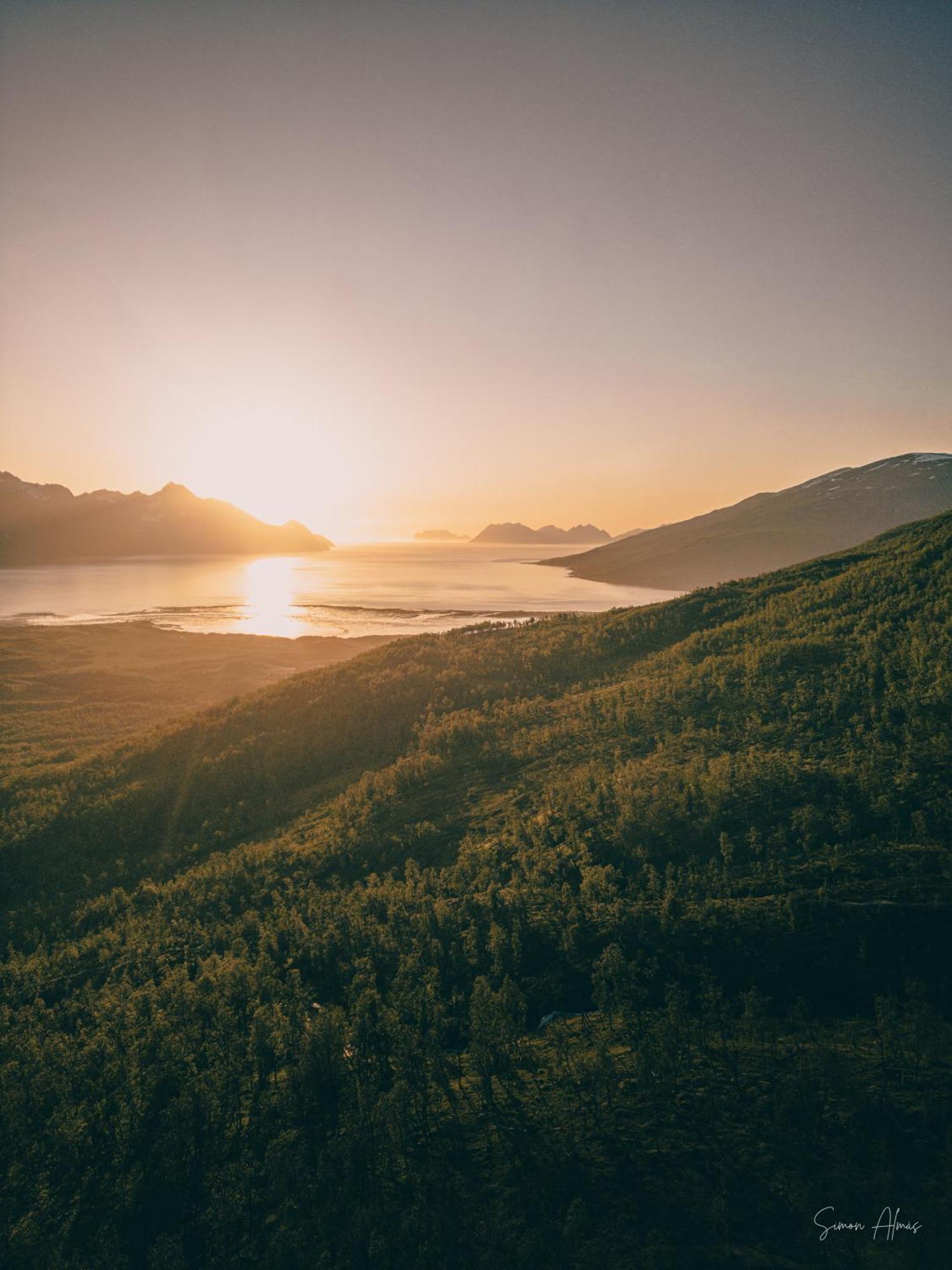 Alpan Apartments, Lyngenfjord Olderdalen Екстериор снимка