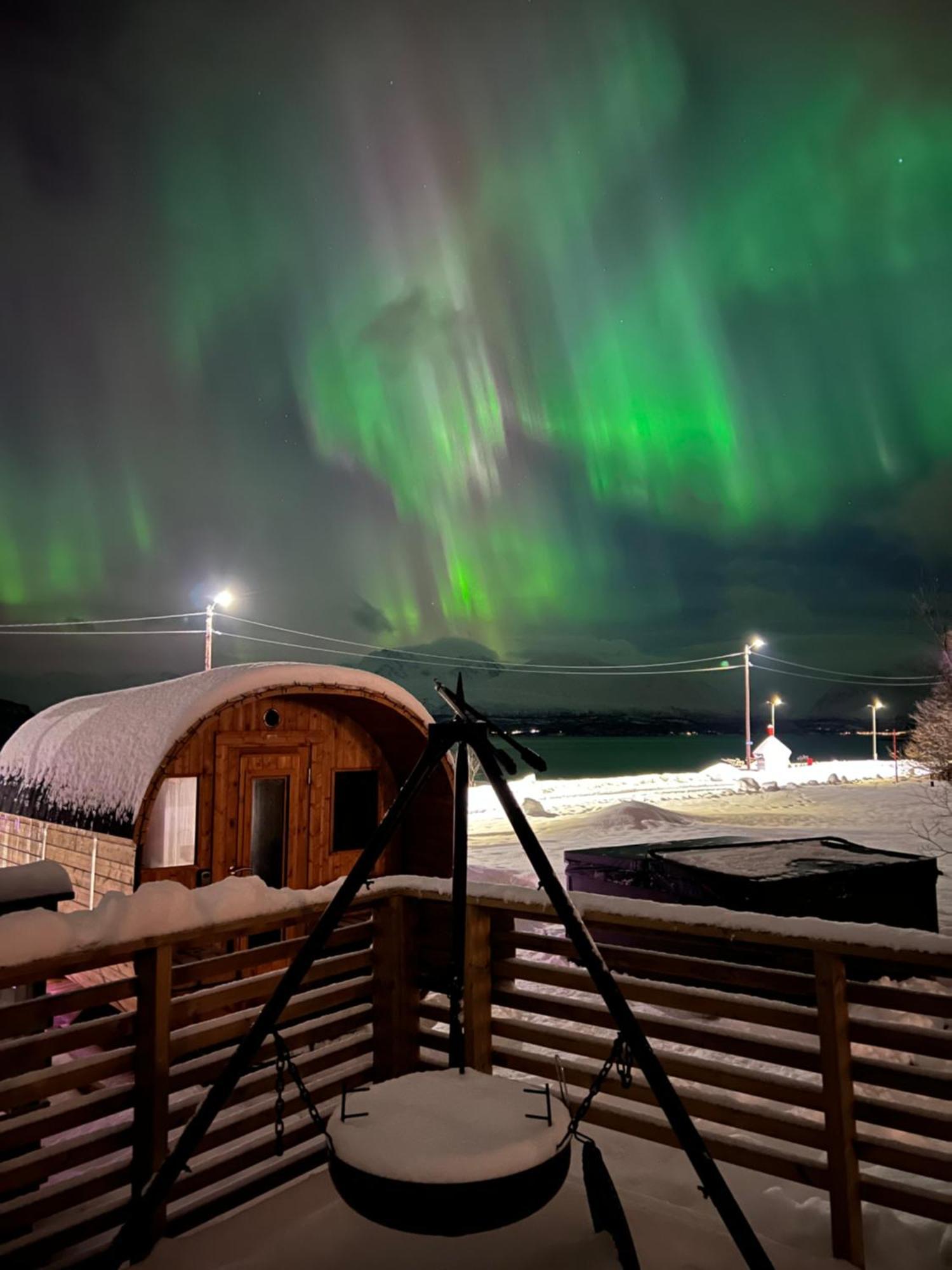 Alpan Apartments, Lyngenfjord Olderdalen Екстериор снимка