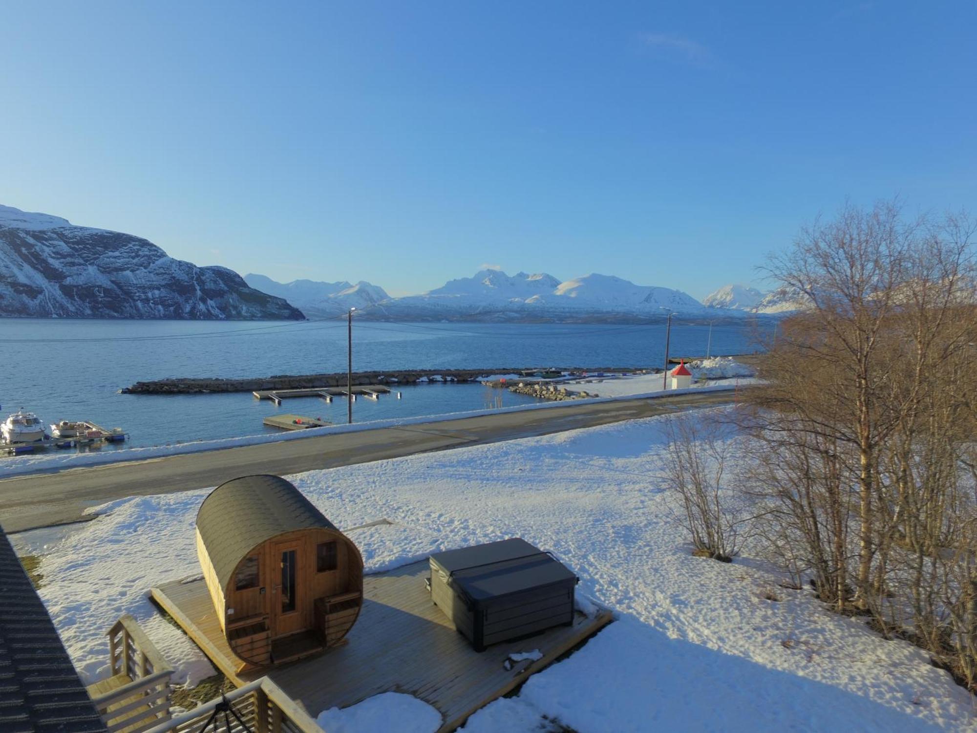 Alpan Apartments, Lyngenfjord Olderdalen Екстериор снимка